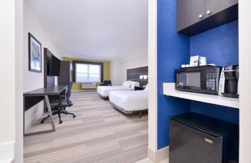 Mystic Resort | Holiday Inn Express Mystic by IHG