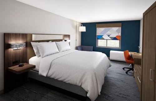 Harrisonburg Hotel | Holiday Inn Express & Suites - Harrisonburg University Area by IHG