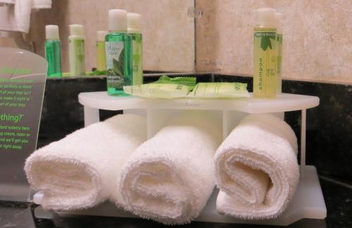Lincoln Acres Hotel | Holiday Inn Express San Diego South - Chula Vista by IHG