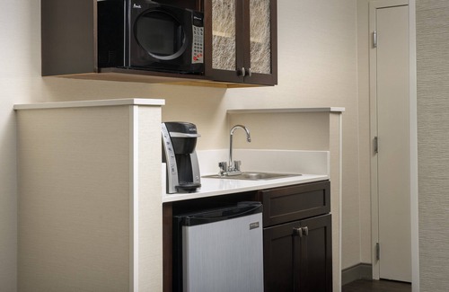 Parole Hotel | Holiday Inn Express & Suites Annapolis by IHG
