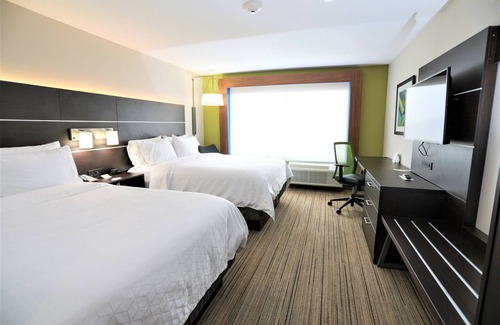 Forney Hotel | Holiday Inn Express & Suites Forney by IHG