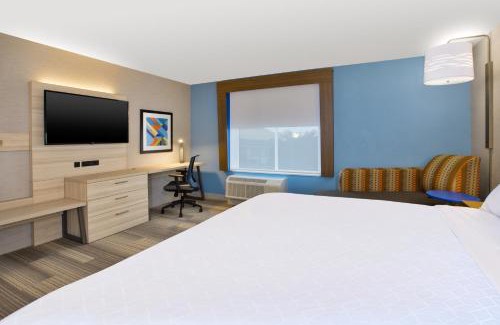 Wooster Hotel | Holiday Inn Express & Suites Wooster by IHG