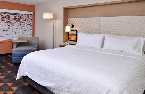 Great Falls Hotel | Holiday Inn Great Falls- Convention Center by IHG