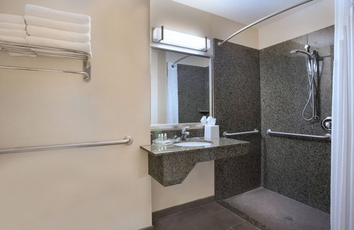 Northsight Hotel | Holiday Inn Hotel & Suites Scottsdale North - Airpark by IHG