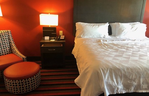 Lafayette Hotel | Holiday Inn Hotel & Suites Lafayette North by IHG