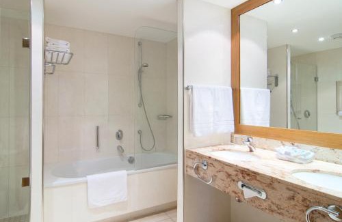 Altstadt - Sankt Lorenz Hotel | Holiday Inn Nürnberg City Centre by IHG
