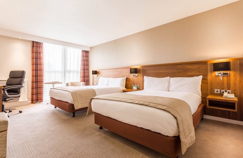Seaton Burn Hotel | Holiday Inn Newcastle - Gosforth Park by IHG