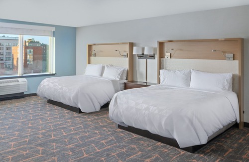 Downtown Portland Hotel | Holiday Inn Portland-By the Bay by IHG