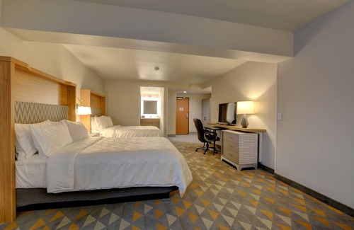 Salem Hotel | Holiday Inn Salem by IHG