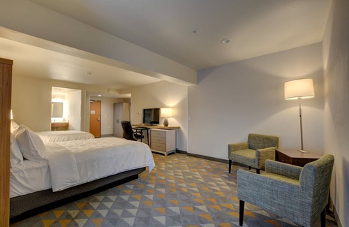 Salem Hotel | Holiday Inn Salem by IHG