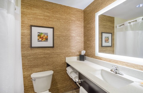 Terre Haute Hotel | Holiday Inn Terre Haute by IHG