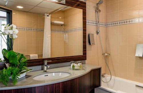 Blagnac Hotel | Holiday Inn Toulouse Airport by IHG
