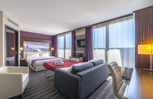 Blagnac Hotel | Holiday Inn Toulouse Airport by IHG