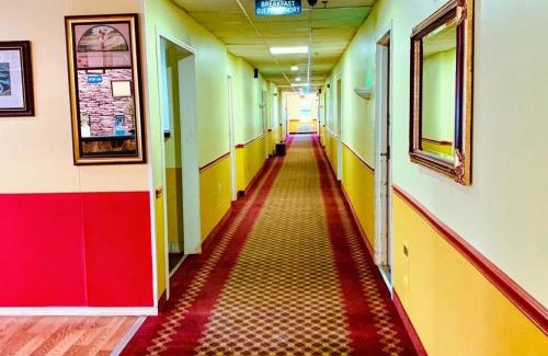 Greensboro Hotel | Holiday Lodge - Greensboro/Lake Oconee
