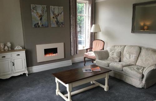 Winterley Hotel | Holly Trees Hotel