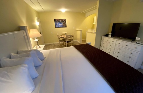Hollywood Hotel | Hollywood Celebrity Hotel