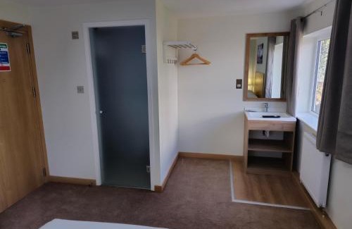 Park Royal Hotel | Homefield Lodge