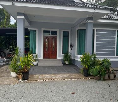 Jerteh House | Homestay Durian Belanda