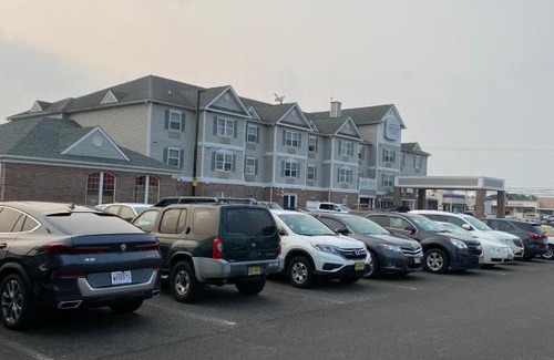 Pleasantville Hotel | Homestead Lodge Apart Hotel