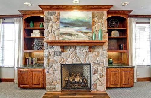 Central Oklahoma City Hotel | Homewood Suites by Hilton Oklahoma City-West