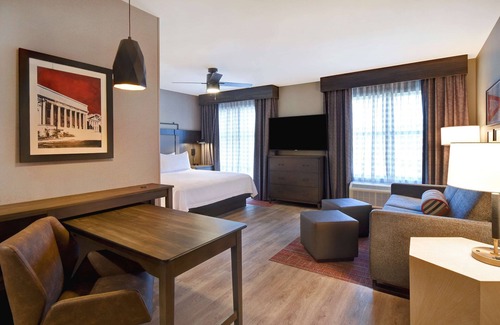 Tuscaloosa Hotel | Homewood Suites by Hilton Tuscaloosa Downtown