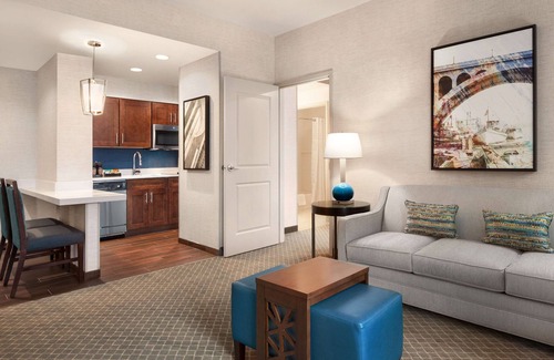 North Rosslyn Hotel | Homewood Suites by Hilton Arlington Rosslyn Key Bridge
