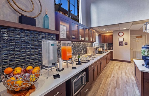 Greensboro Hotel | Homewood Suites by Hilton Greensboro