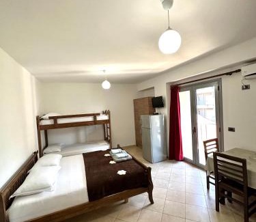 Shengjin Hotel | Horizonti Blu