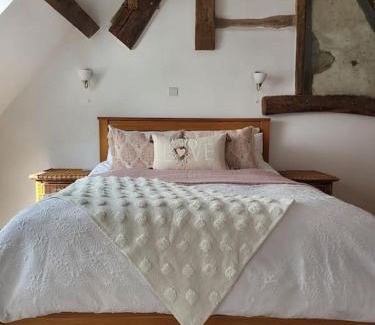 Bretforton Apartment | Host & Stay - Gwenelin Cottage