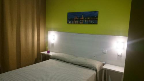 Velilla de San Antonio House | Hostal DS