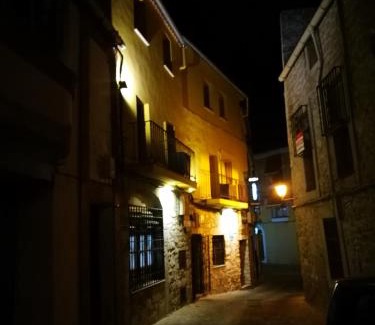 Trujillo House | Hostal Hueso