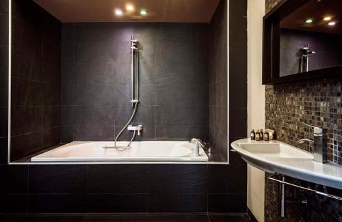 Erill la Vall House | Hostal La Plaça