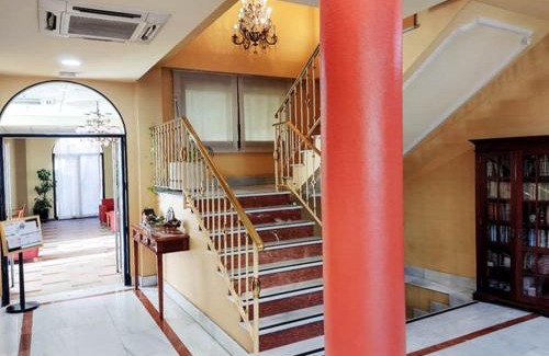 Torrejon de Ardoz House | Hostal Plaza Mayor