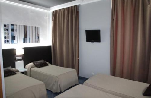 Ceuta House | Hostal Plaza Ruiz