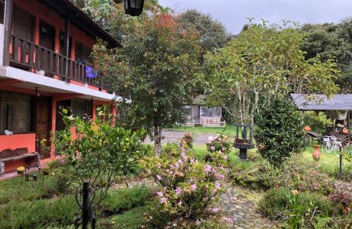 Banos de Agua Santa Hotel | Hostería Las Orquídeas