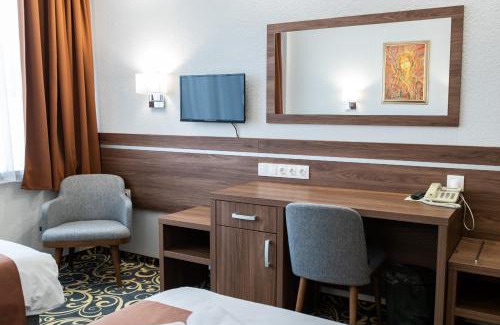 Tatabanya Hotel | Hotel Árpád