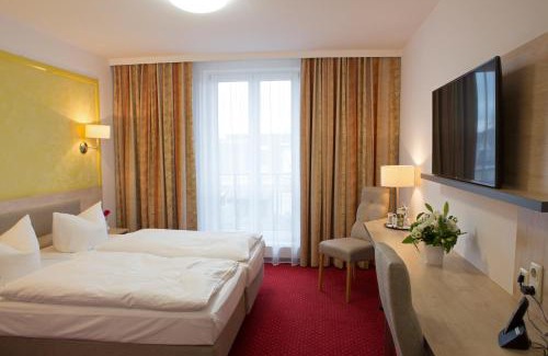 Burghausen-Rueckmarsdorf Hotel | Hotel 3 Linden