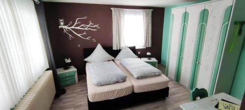 Burgfelden Hotel | Hotel 4 Jahreszeiten mit Restaurant