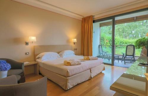 Rivoltella Hotel | Hotel Acquaviva Del Garda