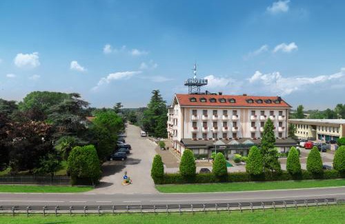 Camposampiero Hotel | Hotel Al Pino Verde