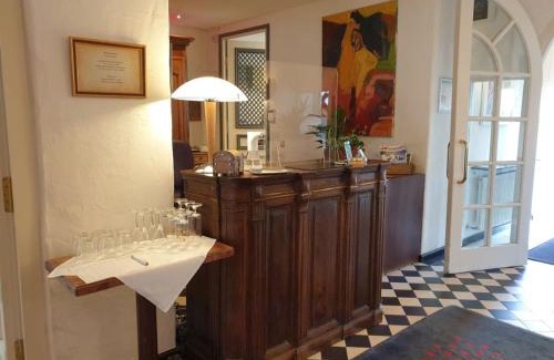 Saarlouis Hotel | Hotel Altes Pfarrhaus Beaumarais