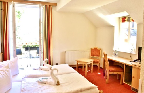 Laubegast Hotel | Hotel Alttolkewitzer Hof