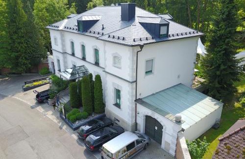 Illertissen Hotel | Hotel am Schloss