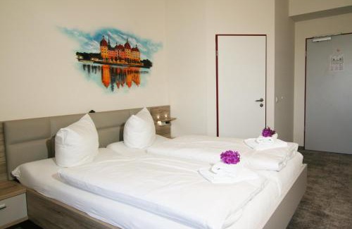Radeberger Vorstadt House | Hotel am Waldschlösschen - Brauhaus