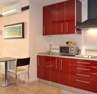 Alcala de Henares Hotel | Hotel Apartamentos Don Juan I