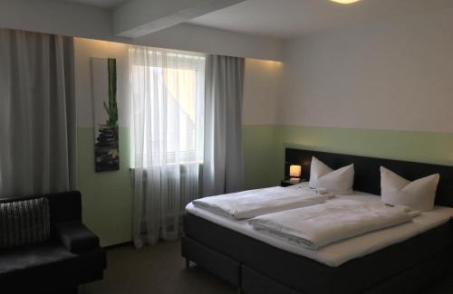 Oberhausen-Sud Hotel | Hotel Augsburg Goldener Falke