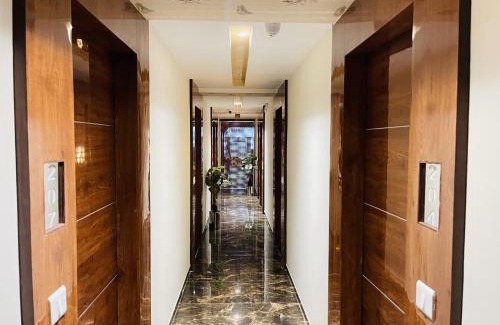 Vastrapur Hotel | hotel avenue lake