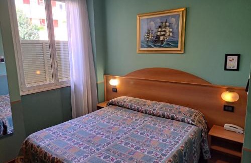 Baveno Hotel | Hotel Azalea