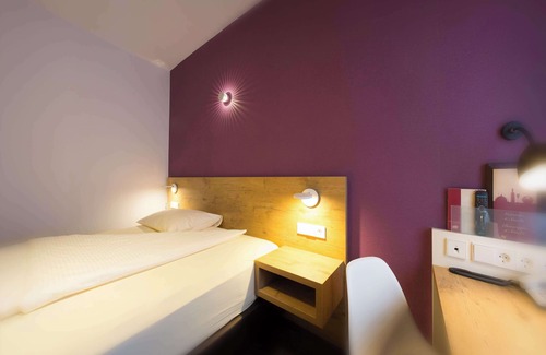 Relenberg Hotel | Hotel Azenberg Stuttgart, Sure Hotel Collection by BW