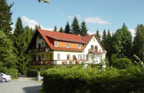 Fleckl House | Hotel Barbara